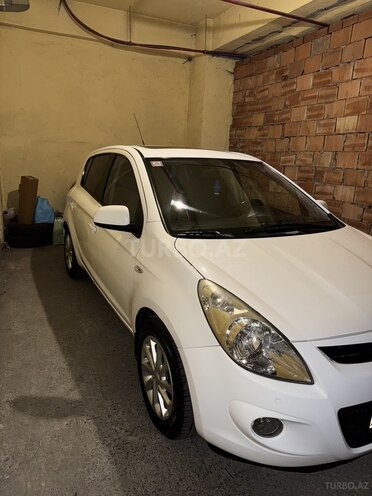 Hyundai i20 2010, 117,000 km - 1.6 l - Bakı