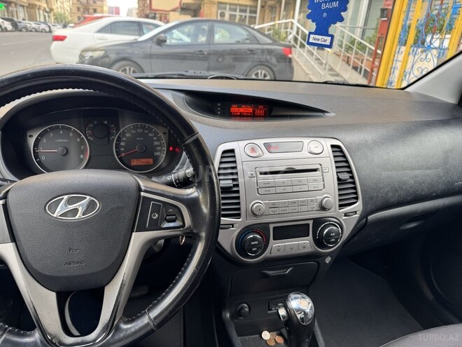 Hyundai i20 2010, 117,000 km - 1.6 l - Bakı