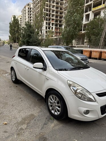 Hyundai i20 2010, 117,000 km - 1.6 l - Bakı