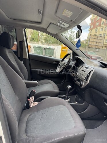 Hyundai i20 2010, 117,000 km - 1.6 l - Bakı
