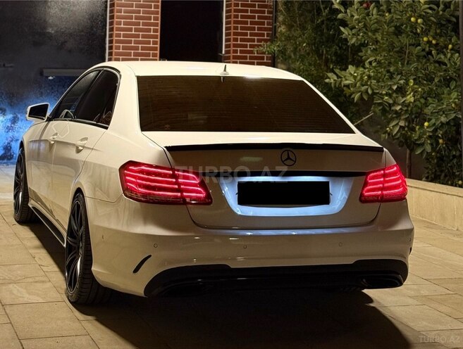 Mercedes E 200 2015, 285,000 km - 2.0 л - Bakı