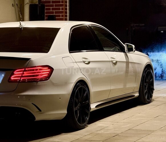 Mercedes E 200 2015, 285,000 km - 2.0 л - Bakı