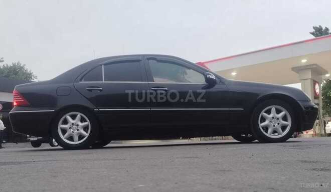 Mercedes C 240 2003, 465,874 km - 2.6 l - Sabirabad