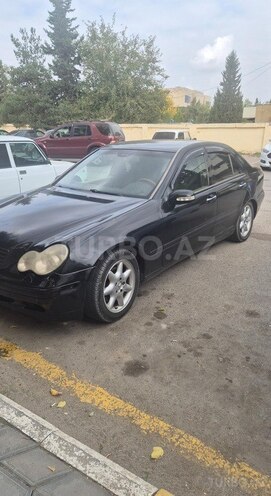 Mercedes C 240 2003, 465,874 km - 2.6 l - Sabirabad