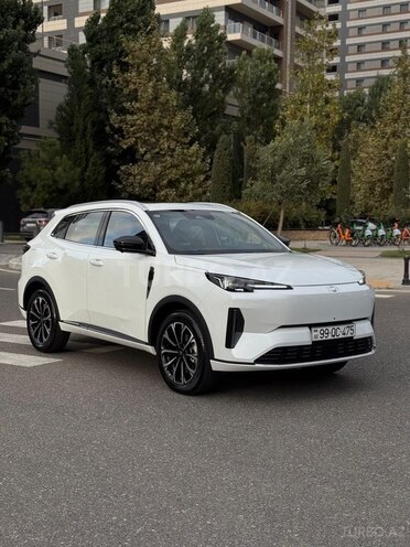 Changan Qiyuan Q05-6