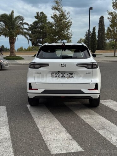 Changan Qiyuan Q05-5