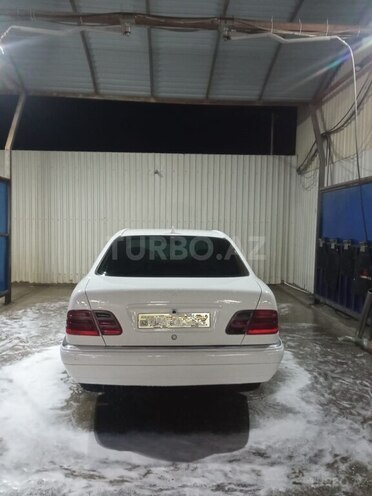 Mercedes E 220 1999, 500,000 km - 2.2 l - Bakı
