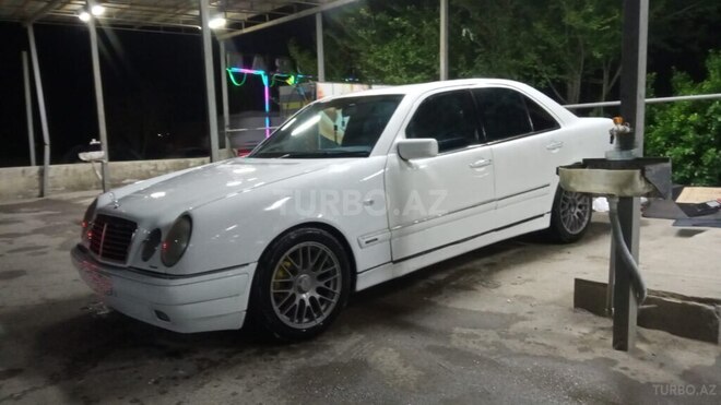 Mercedes E 220 1999, 500,000 km - 2.2 l - Bakı