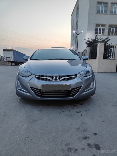 Hyundai Elantra 2015, 228,527 km - 1.8 л - Bakı