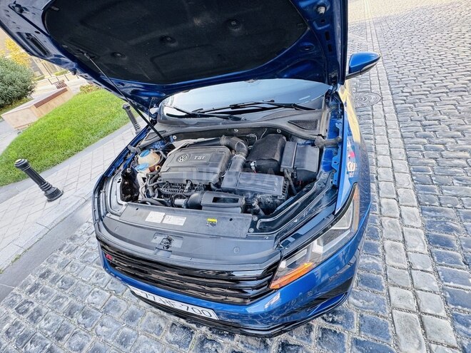 Volkswagen Passat 2016, 162,000 km - 1.8 л - Bakı