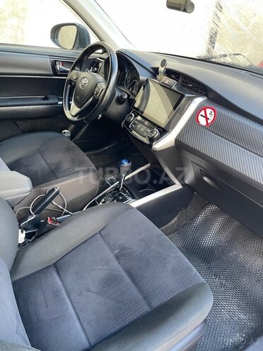 Toyota Corolla Fielder 2019, 103,000 km - 1.5 л - Quba