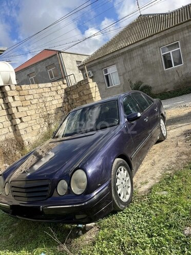 Mercedes E 270 1999, 500,000 km - 2.7 l - Bakı