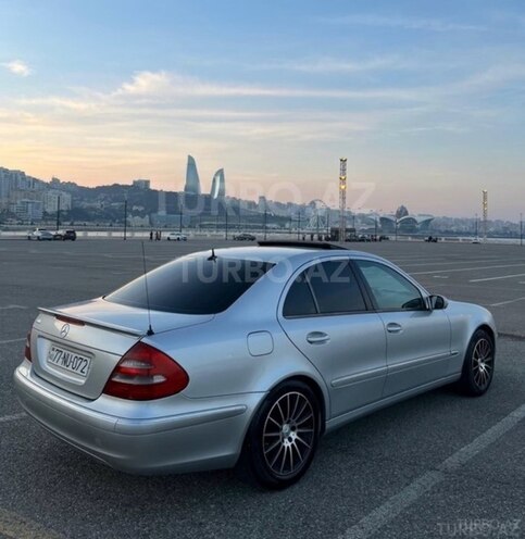 Mercedes E 240 2002, 398,000 km - 2.6 l - Bakı