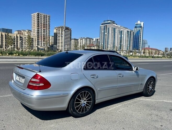 Mercedes E 240 2002, 398,000 km - 2.6 l - Bakı