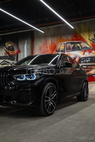 BMW X6 2022, 30,000 km - 3.0 л - Bakı