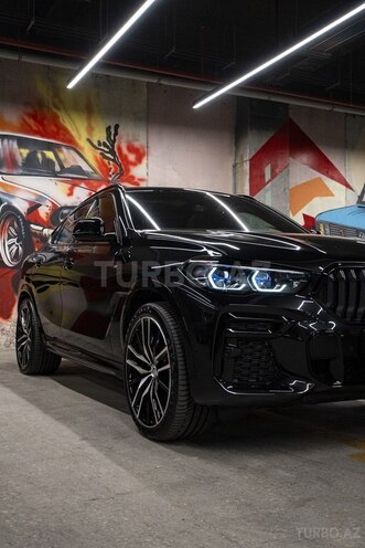 BMW X6 2022, 30,000 km - 3.0 л - Bakı