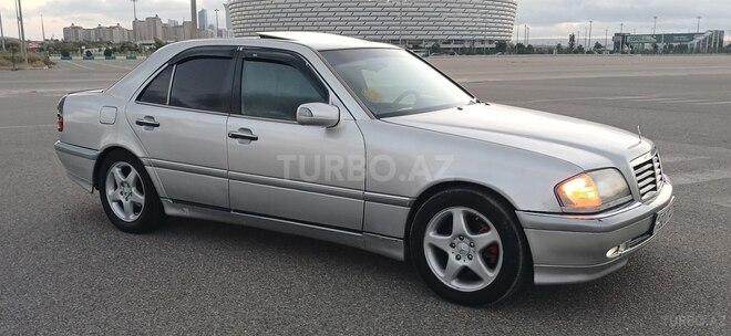 Mercedes C 200 1996, 278,000 km - 2.0 л - Bakı