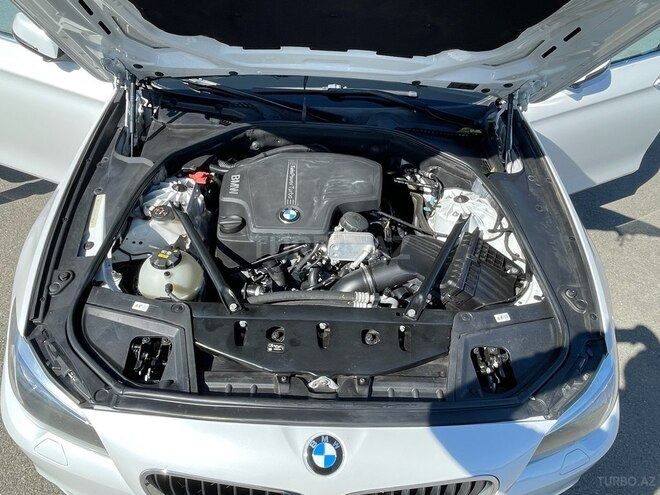 BMW 528 2017, 240,000 km - 2.0 l - Gəncə