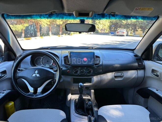 Mitsubishi L200 2011, 360,000 km - 2.5 l - Ağdaş