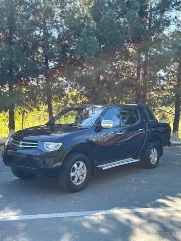 Mitsubishi L200 2011, 360,000 km - 2.5 l - Ağdaş