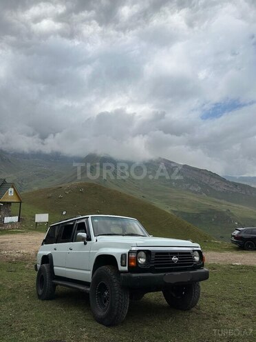 Nissan Patrol 1996, 627,770 km - 4.2 l - Sumqayıt
