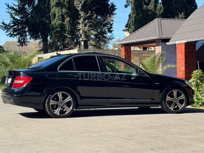 Mercedes C 250 2014, 231,000 km - 1.8 l - Masallı