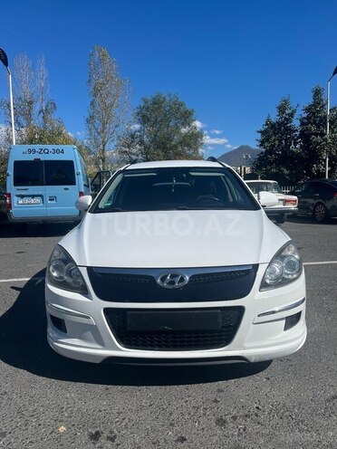 Hyundai i30 2009, 274,000 km - 1.4 l - Qəbələ