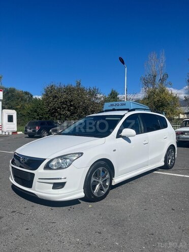 Hyundai i30 2009, 274,000 km - 1.4 l - Qəbələ