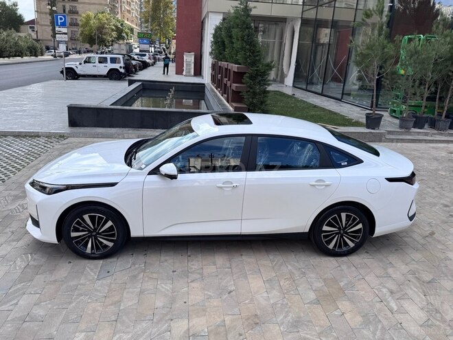 Changan Qiyuan A05 2025, 0 km - 1.5 l - Bakı