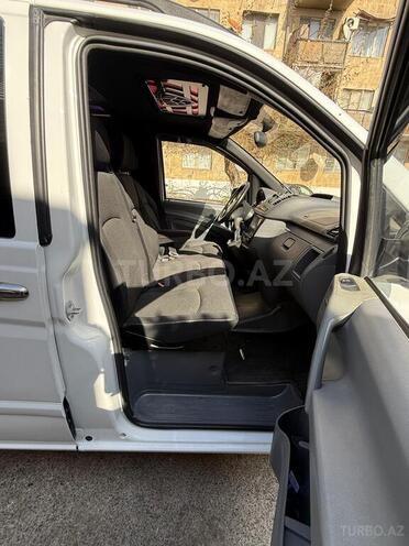 Mercedes  2010, 231,945 km - 2.1 l - Bakı