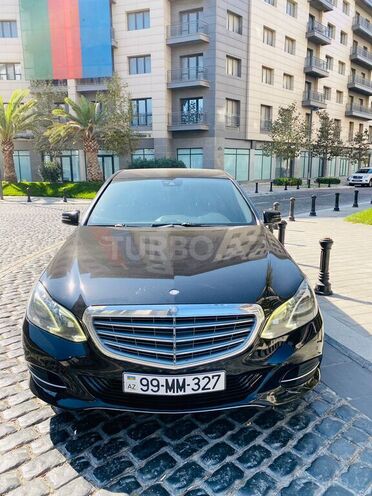Mercedes E 220 2013, 327,500 km - 2.1 l - Bakı