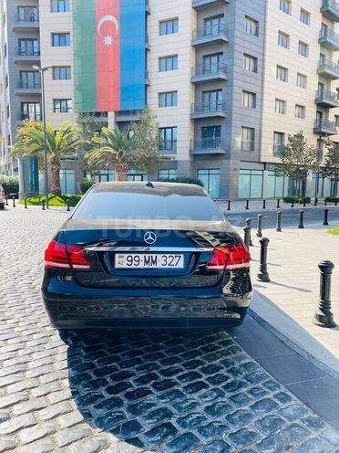 Mercedes E 220 2013, 327,500 km - 2.1 l - Bakı