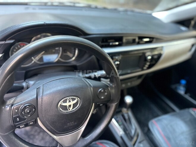 Toyota Corolla 2016, 182,000 km - 1.8 l - Bakı