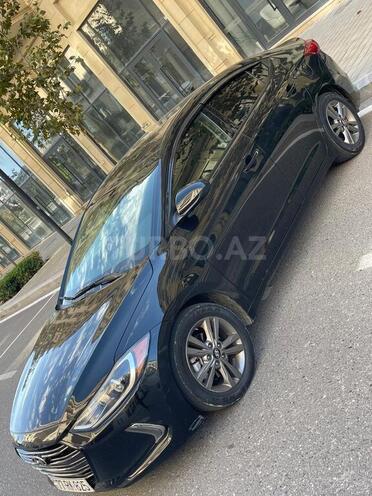Hyundai Elantra 2017, 180,811 km - 2.0 л - Bakı