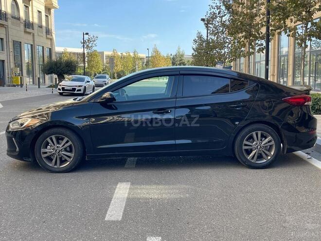 Hyundai Elantra 2017, 180,811 km - 2.0 л - Bakı