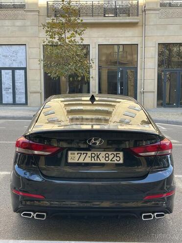 Hyundai Elantra 2017, 180,811 km - 2.0 л - Bakı