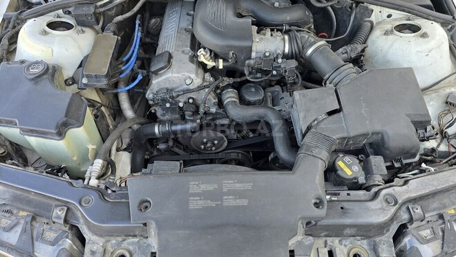 BMW 316 1998, 329,202 km - 1.9 l - Bakı