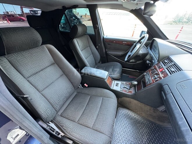 Mercedes C 200 1997, 315,000 km - 2.0 л - Bakı