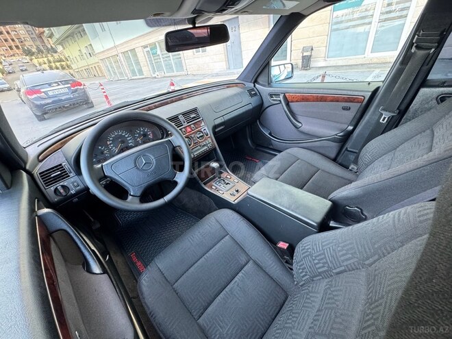 Mercedes C 200 1997, 315,000 km - 2.0 л - Bakı
