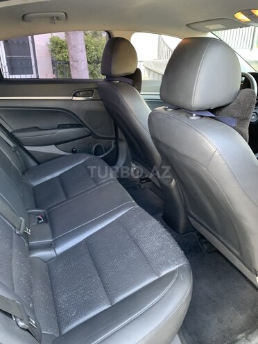 Hyundai Avante 2016, 138,500 km - 1.6 л - Bakı