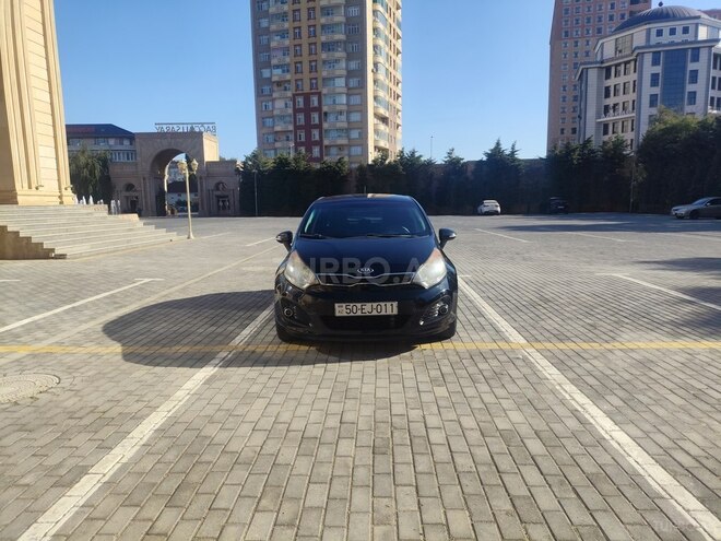 Kia Rio 2011, 234,560 km - 1.1 л - Bakı