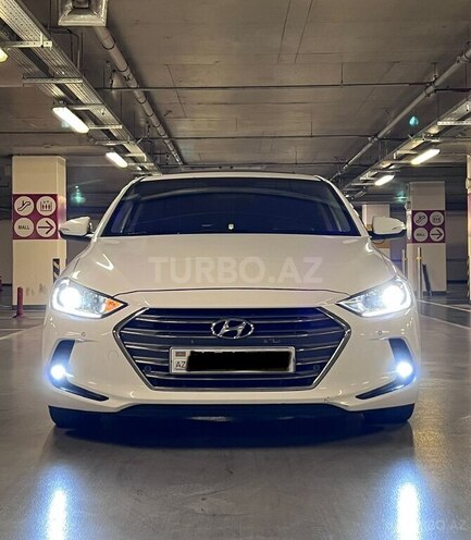 Hyundai Avante 2016, 223,200 km - 1.6 l - Bakı