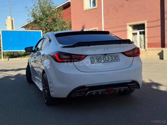 Hyundai Elantra 2011, 269,870 km - 1.8 л - Şirvan