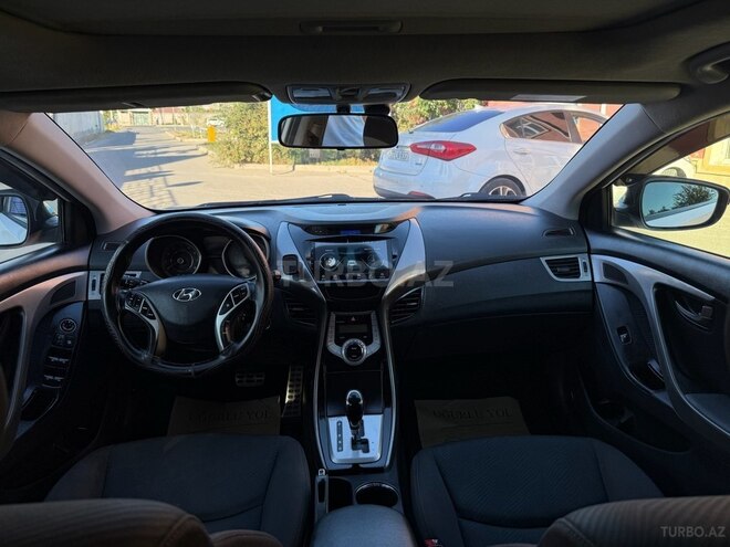 Hyundai Elantra 2011, 269,870 km - 1.8 л - Şirvan