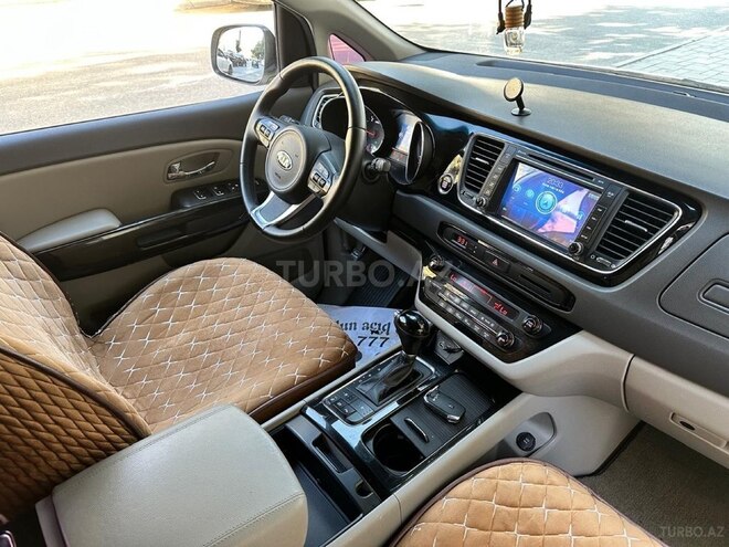 Kia Carnival 2016, 197,000 km - 2.2 l - Bakı