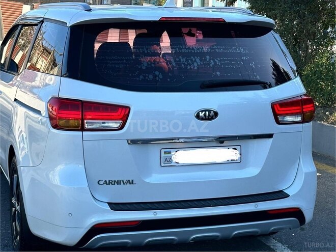 Kia Carnival 2016, 197,000 km - 2.2 l - Bakı