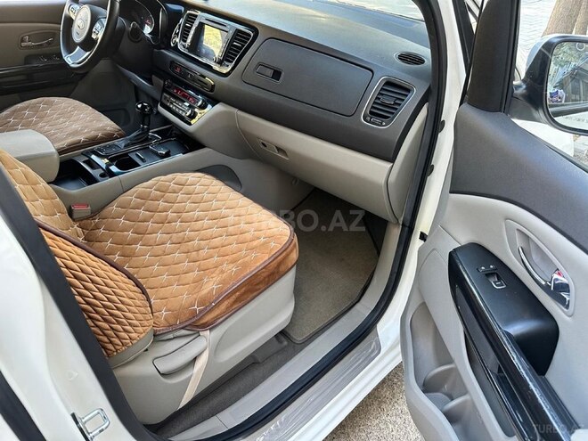 Kia Carnival 2016, 197,000 km - 2.2 l - Bakı