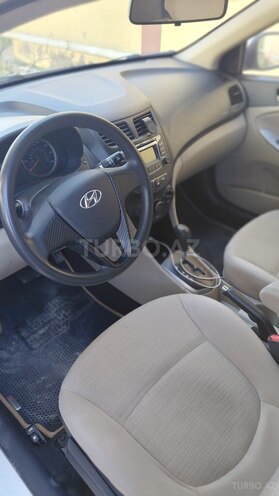 Hyundai Accent 2017, 141,622 km - 1.6 l - Bakı