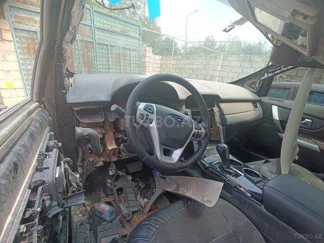 Ford Edge-3