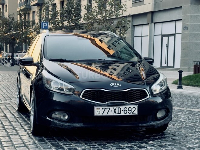 Kia  2013, 240,000 km - 1.6 l - Bakı